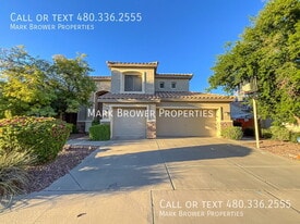 380 W. Roadrunner Dr. in Chandler, AZ - Building Photo