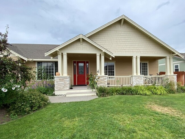 2405 Lilac Way in Ellensburg, WA - Building Photo - Building Photo