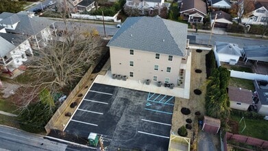 1513 Maple St in Bethlehem, PA - Building Photo - Building Photo