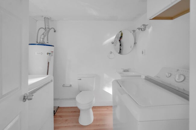 120 W Ashland Ave in Louisville, KY - Building Photo - Building Photo