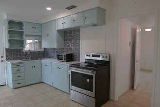 53424 Avenida Martinez in La Quinta, CA - Building Photo - Building Photo