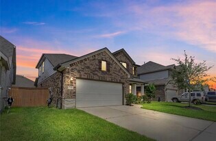15647 Baronial Castle Dr in Atascocita, TX - Building Photo