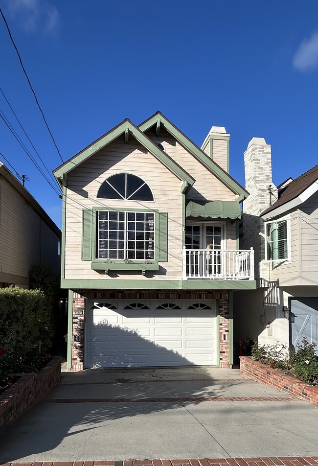 property at 1713 Goodman Ave
