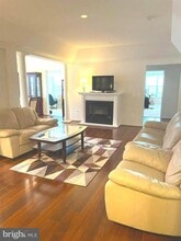 7401 Travertine Dr in Baltimore, MD - Building Photo - Building Photo