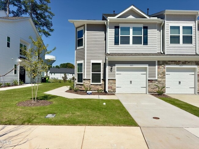 property at 1823 Hinesley Dr