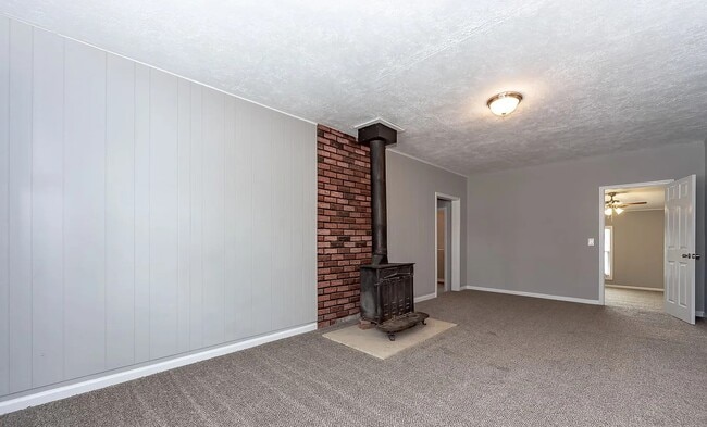 13119 Fuller Ave in Grandview, MO - Building Photo - Building Photo