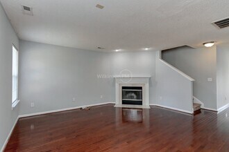 10420 Yellow Rose Ln in Charlotte, NC - Building Photo - Building Photo