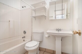 559 Diamond Ave NE in Palm Bay, FL - Building Photo - Building Photo