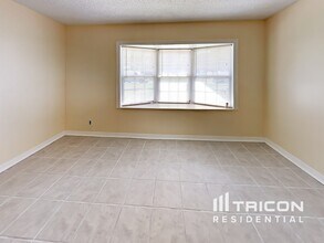 569 Aquarius Concourse in Orange Park, FL - Building Photo - Building Photo