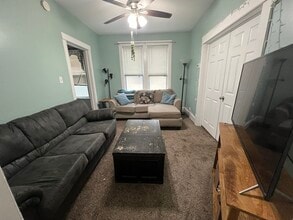 1815 E 35th St, Unit 1 in Minneapolis, MN - Building Photo - Building Photo