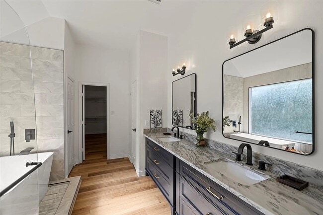 property at 3427 Shadowchase Dr