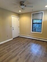 290-292 Chestnut St-Unit -3 in Lynn, MA - Building Photo - Building Photo