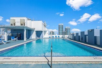 401 69th St in Miami, FL - Building Photo - Building Photo