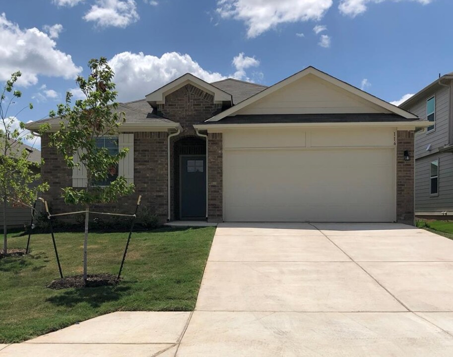 116 Fair Anne Dr in Georgetown, TX - Building Photo