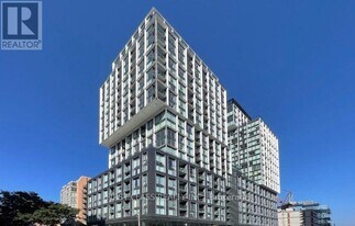 158 Front St E in Toronto, ON - Building Photo