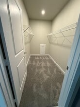 Urban Village at Rosehill Garland Apartments in Garland, TX - Foto de edificio - Building Photo