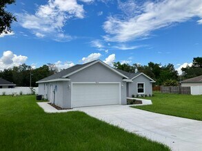 9419 SE 163rd St in Summerfield, FL - Building Photo - Building Photo