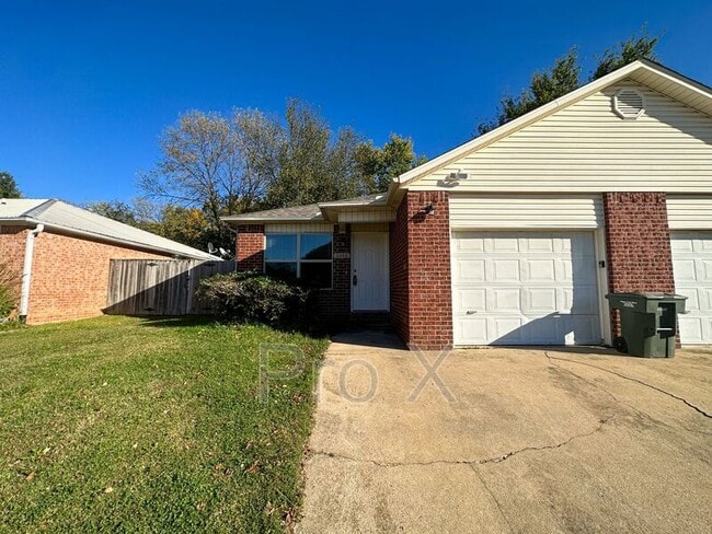 property at 1446 N Dawn Dr