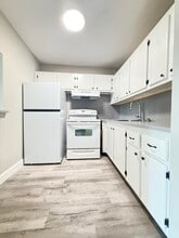 130 Hastings H in West Palm Beach, FL - Building Photo - Building Photo