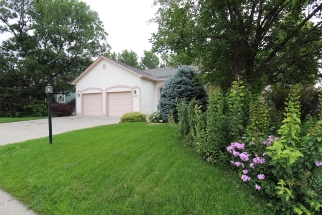 property at 5047 St Andrews Dr