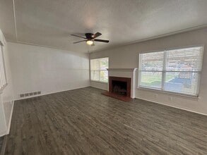 816 W Fedora Ave in Fresno, CA - Building Photo - Building Photo