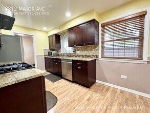 8812 Major Ave in Morton Grove, IL - Building Photo - Building Photo