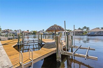 2822 SW 49th Terrace in Cape Coral, FL - Building Photo - Building Photo