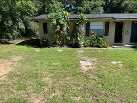 37147 Marlu Ln in Dade City, FL - Building Photo