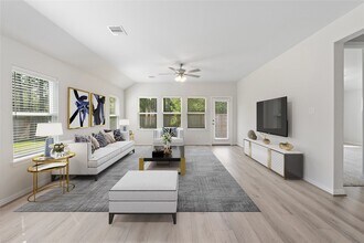 106 Violet Carson Ct in Willis, TX - Building Photo - Building Photo