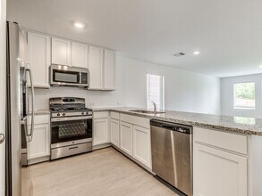 14902 Razorbill Dr in Oklahoma City, OK - Building Photo - Building Photo