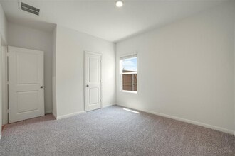 313 LAS LOMAS Dr in San Marcos, TX - Building Photo - Building Photo