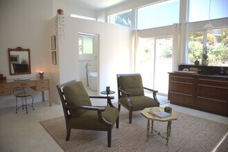 375 Delaware Dr in Ventura, CA - Building Photo - Building Photo