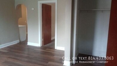 241 E 10th St in Erie, PA - Building Photo - Building Photo