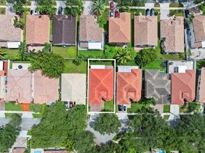 3103 SW 140th Ave, Unit B101 in Miramar, FL - Building Photo - Building Photo