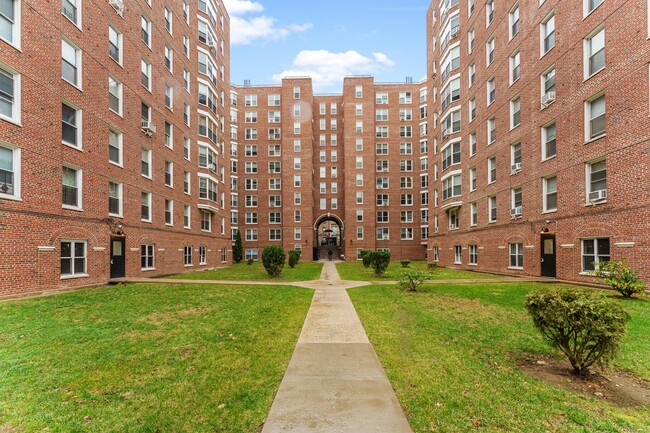 property at 190 72nd St