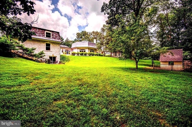 11501 Skipwith Ln in Potomac, MD - Building Photo - Building Photo