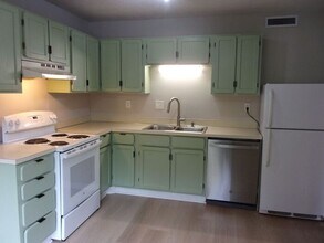 1642 Hunters Trail in Rock Hill, SC - Building Photo - Building Photo