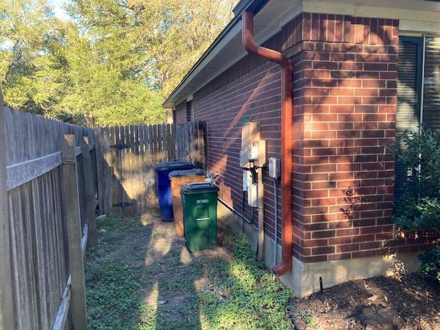 4816 Norman Trail in Austin, TX - Building Photo - Building Photo