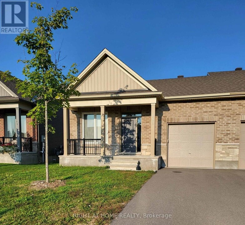 182 Boxcar Cres in Russell, ON - Building Photo