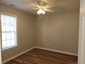 2527 Cameron Woods Ln in Fayetteville, NC - Building Photo - Building Photo