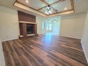 214 Robertstown Rd in Copperas Cove, TX - Building Photo - Building Photo