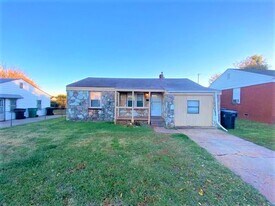 3120 Woodward Ave in Oklahoma City, OK - Building Photo