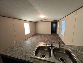 13910 Anchor Ct in Willis, TX - Building Photo - Building Photo