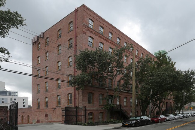 The Piano Factory in Long Island City, NY - Building Photo - Building Photo