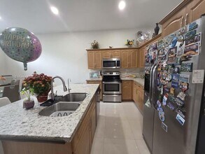 16250 SW 26th St in Miramar, FL - Building Photo - Building Photo
