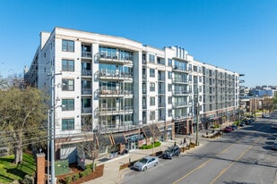 Elliston 23 in Nashville, TN - Building Photo