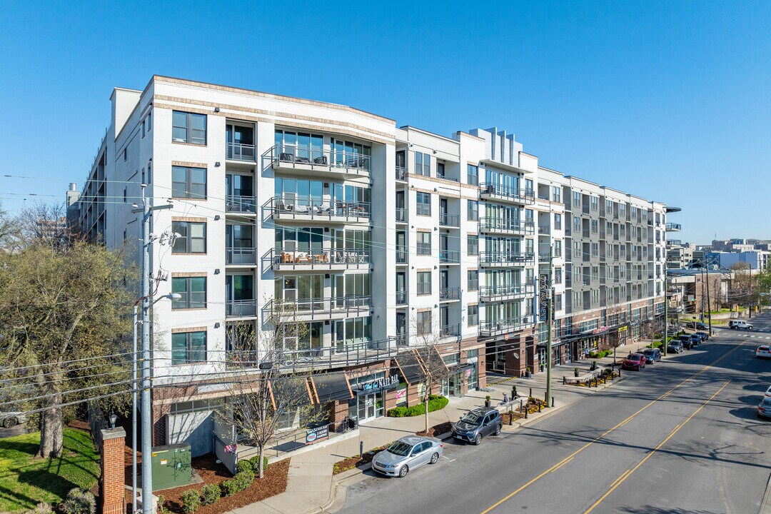 Elliston 23 in Nashville, TN - Building Photo