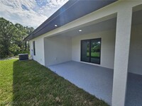 719 Eisenhower Blvd in Lehigh Acres, FL - Building Photo - Building Photo