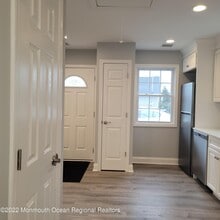 16 Lasatta Ave in Englishtown, NJ - Building Photo - Building Photo