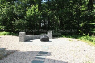 21 Cutts Rd in Durham, NH - Building Photo - Building Photo